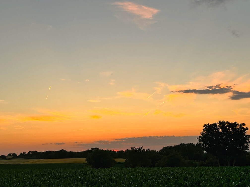 22-06-15 21-44-55 1118